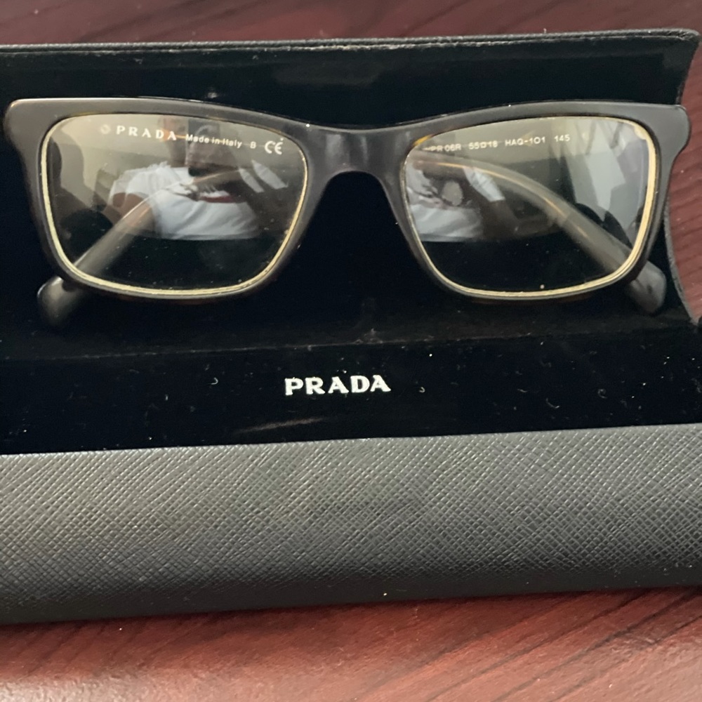 Prada Frames